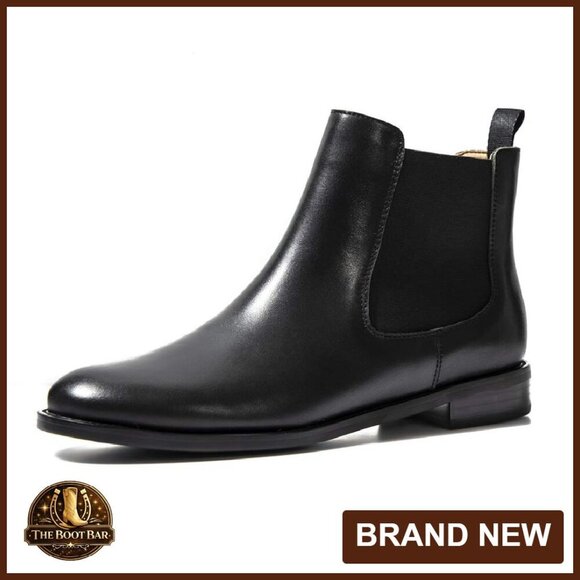 Women's Classic Leather Chelsea Boots 1